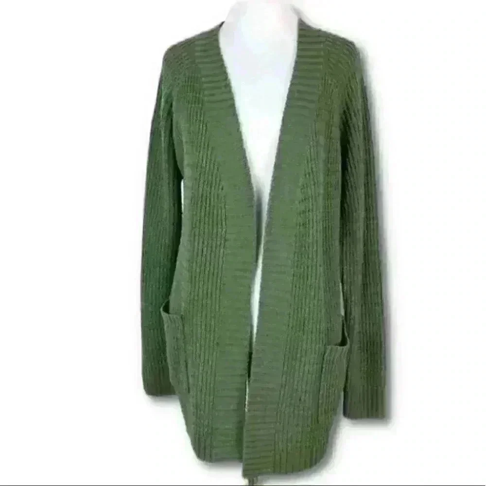 Faded glory sweater size L 12-14 Army green knit